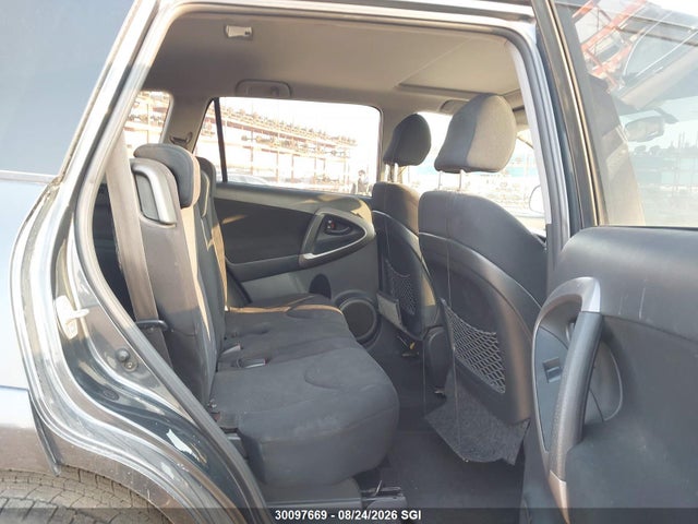30097669 :رقم المزاد ، JTMBK32V465008739 vin ، 2006 Toyota Rav4 Sport مزاد بيع