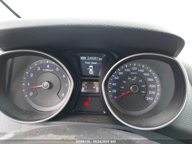 30096158 :رقم المزاد ، KMHD25LE1DU021854 vin ، 2013 Hyundai Elantra Gt مزاد بيع