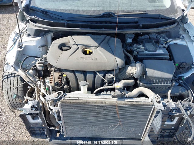 KMHD25LH8FU242865 Hyundai ELANTRA GT