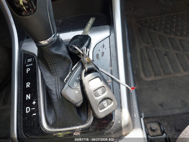 KMHD25LH8FU242865 Hyundai ELANTRA GT