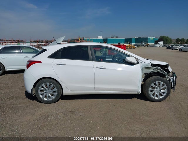 KMHD25LH8FU242865 Hyundai ELANTRA GT