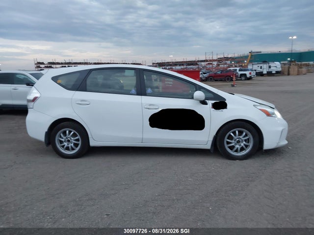 Toyota PRIUS V 2014 JTDZN3EU3EJ002834 Image 12