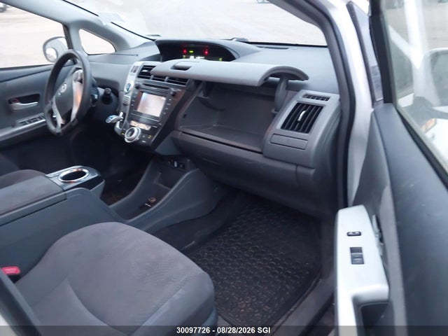 Toyota PRIUS V 2014 JTDZN3EU3EJ002834 Image 5