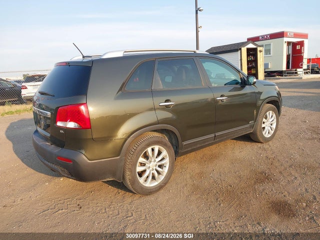 Продажа на аукционе авто 2011 Kia Sorento Ex, vin: 5XYKUCA15BG035622, номер лота: 30097731