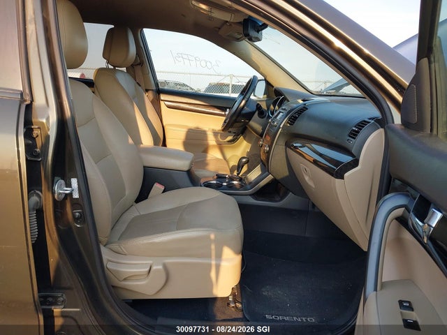 Продажа на аукционе авто 2011 Kia Sorento Ex, vin: 5XYKUCA15BG035622, номер лота: 30097731