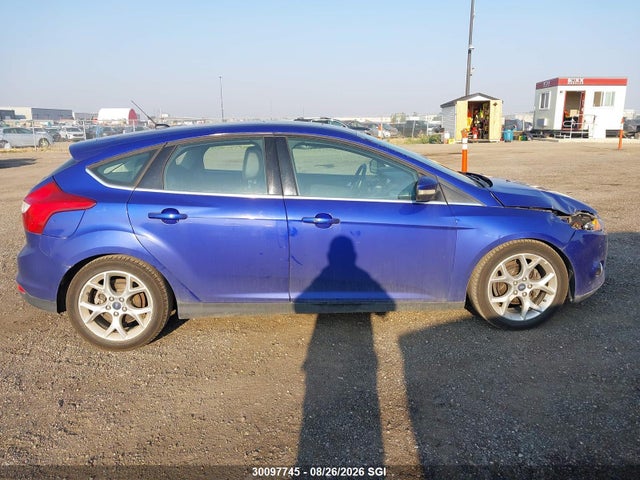 1FADP3N27EL267317 Ford Focus Titanium