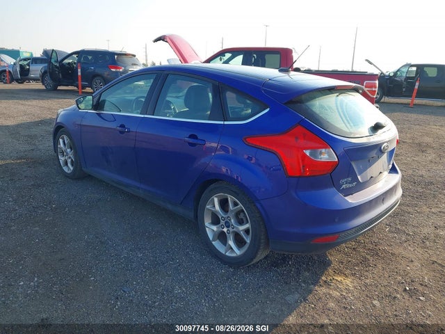 1FADP3N27EL267317 Ford Focus Titanium