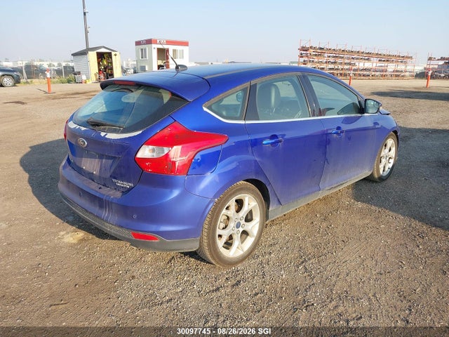 1FADP3N27EL267317 Ford Focus Titanium