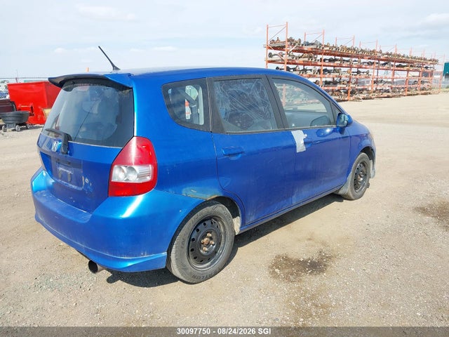 Продажа на аукционе авто 2007 Honda Fit Dx, vin: JHMGD37267S814954, номер лота: 30097750