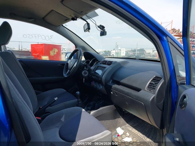 Продажа на аукционе авто 2007 Honda Fit Dx, vin: JHMGD37267S814954, номер лота: 30097750