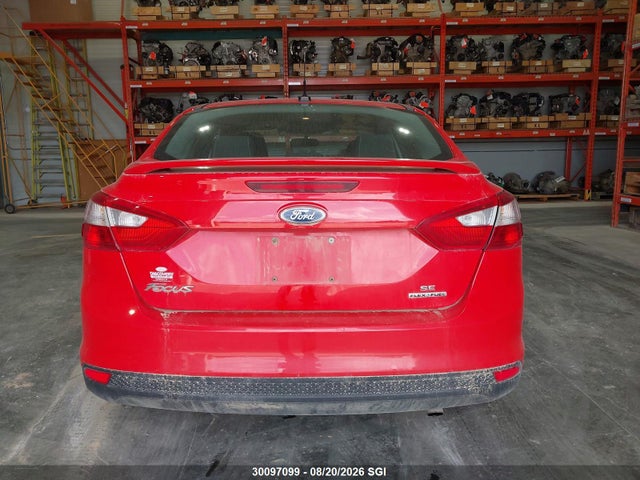 Ford FOCUS SE 2014 1FADP3F23EL385198 Image 17