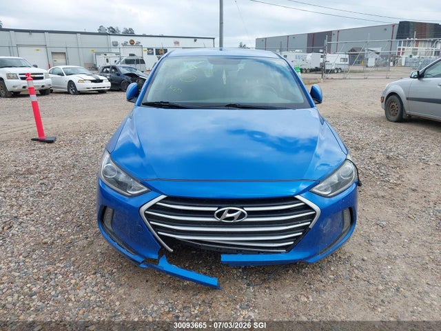 2017 Hyundai Elantra Se/value/limited მანქანა იყიდება აუქციონზე, vin: KMHD84LF1HU303273, აუქციონის ნომერი: 30093665