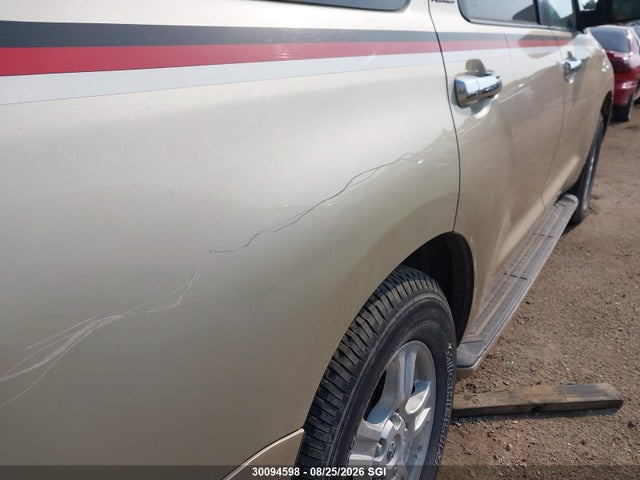 30094598 :رقم المزاد ، 5TDDY5G11AS024361 vin ، 2010 Toyota Sequoia Platinum مزاد بيع