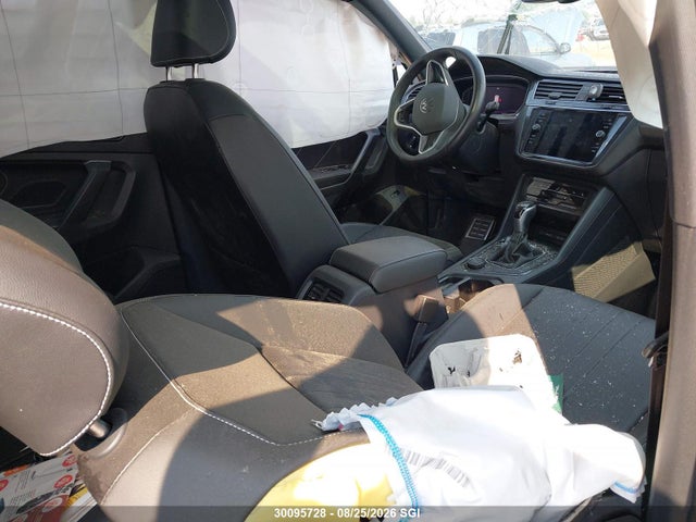 Продажа на аукционе авто 2024 Volkswagen Tiguan Se R-line Black, vin: 3VV8B7AX0RM150025, номер лота: 30095728