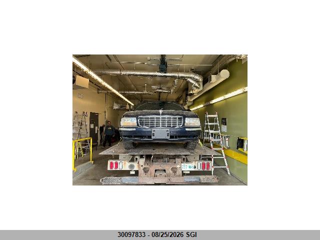 Продажа на аукционе авто 1999 Cadillac Commercial Chassis, vin: 1GEEH90Y5XU550720, номер лота: 30097833