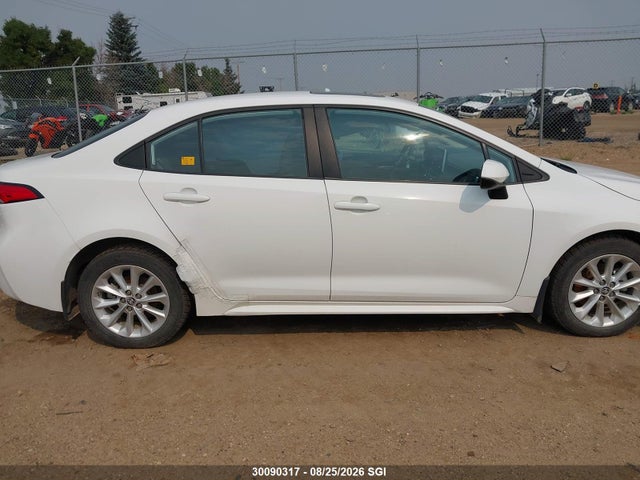 5YFBPRBE1LP013030 Toyota COROLLA LE