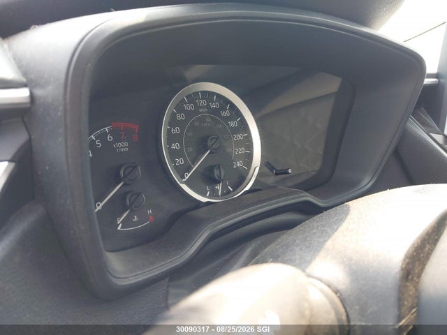 5YFBPRBE1LP013030 Toyota COROLLA LE