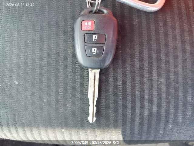 2T3RFREV5FW241801 Toyota Rav4 Xle