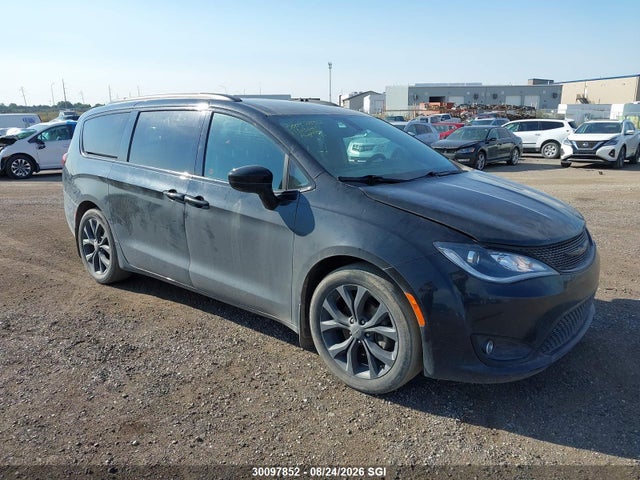 Chrysler Pacifica Touring L 2019 2C4RC1BGXKR613637 головне зображення