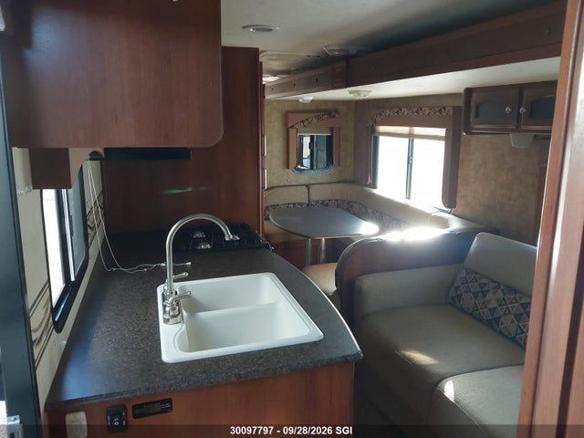 Продажа на аукционе авто 2013 Forest River Inc. 245rks, vin: 5ZT2FEUBODA009599, номер лота: 30097797