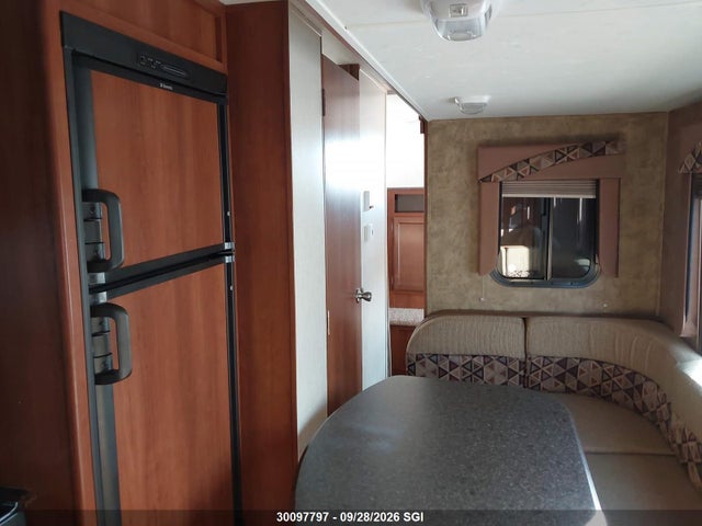 Продажа на аукционе авто 2013 Forest River Inc. 245rks, vin: 5ZT2FEUBODA009599, номер лота: 30097797