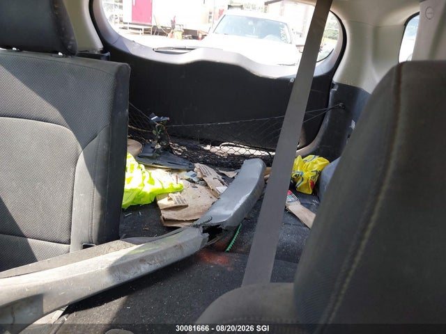 KIA Rondo 2014 KNAHT8A38E7053915 Image 8
