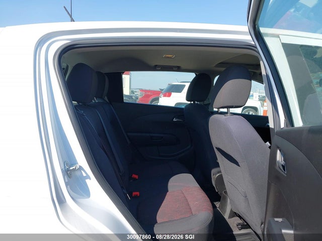 Chevrolet SONIC LT 2017 1G1JD6SB6H4149150 Image 8