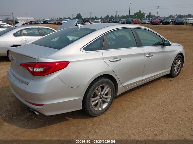 Hyundai SONATA SE 2016 5NPE24AF3GH291102 Image 4