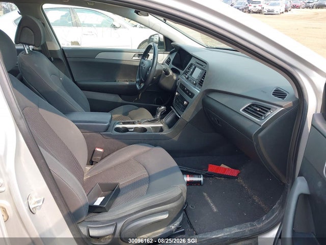 Hyundai SONATA SE 2016 5NPE24AF3GH291102 Image 5