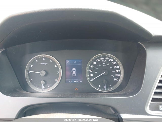 Hyundai SONATA SE 2016 5NPE24AF3GH291102 Image 7