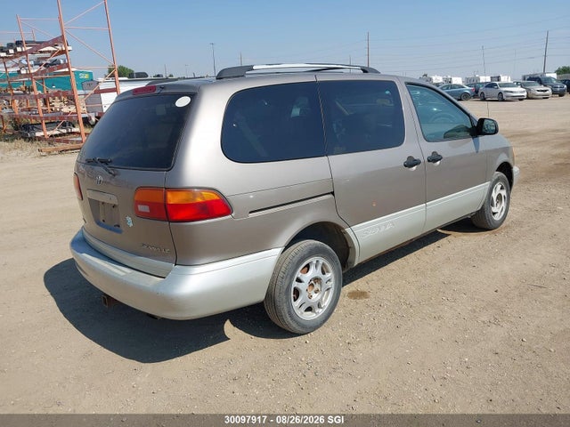 1998 Toyota Sienna Le/xle მანქანა იყიდება აუქციონზე, vin: 4T3ZF13C2WU000961, აუქციონის ნომერი: 30097917