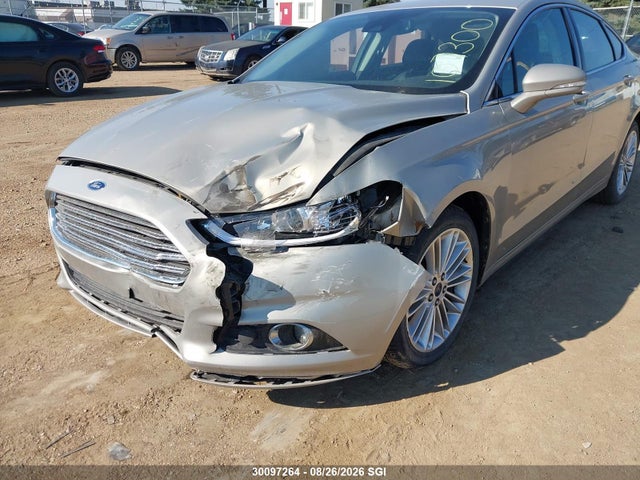3FA6P0T9XFR107300 Ford FUSION SE