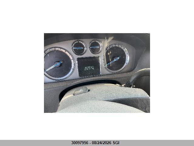 Продажа на аукционе авто 2010 Cadillac Escalade Luxury, vin: 1GYUKBEF6AR115844, номер лота: 30097956