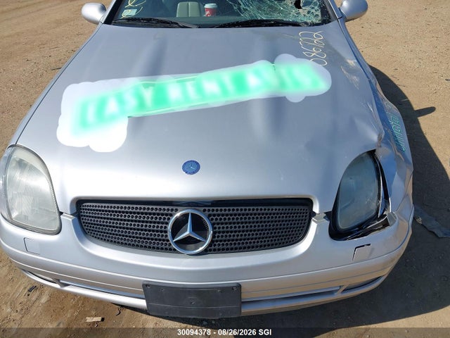 30094378 :رقم المزاد ، WDBKK47F1XF086722 vin ، 1999 Mercedes-benz Slk 230 Kompressor مزاد بيع