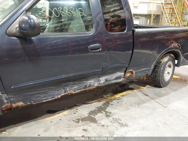 1999 Ford F150 მანქანა იყიდება აუქციონზე, vin: 2FTRX18W3XCA09294, აუქციონის ნომერი: 30088812