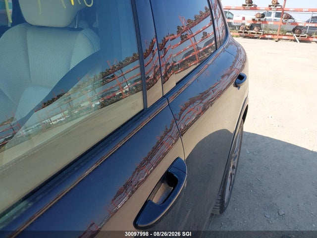 Porsche Cayenne 2017 WP1AA2A23HKA82897 Image 17
