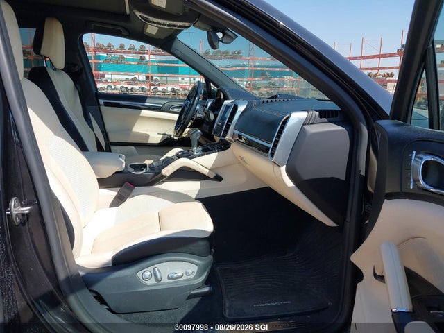 Porsche Cayenne 2017 WP1AA2A23HKA82897 Image 5