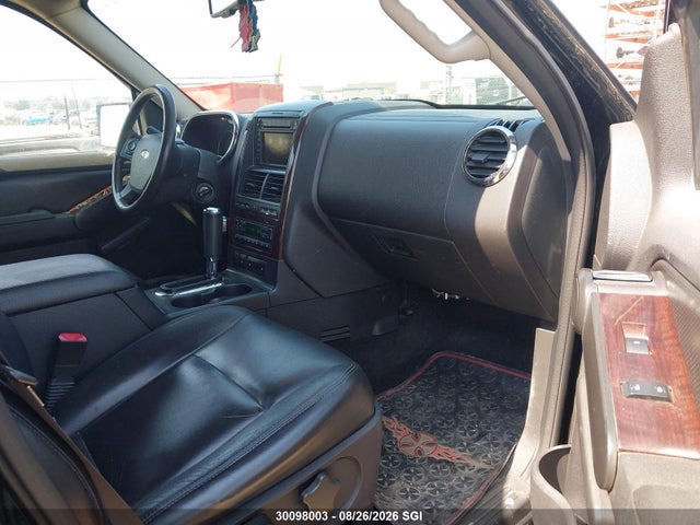Продажа на аукционе авто 2007 Ford Explorer Limited, vin: 1FMEU75827UB12010, номер лота: 30098003