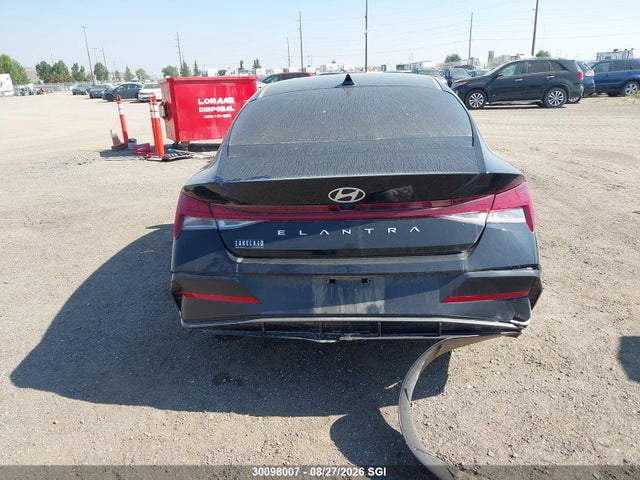 KMHLN4DG9SU953942 Hyundai Elantra Luxury