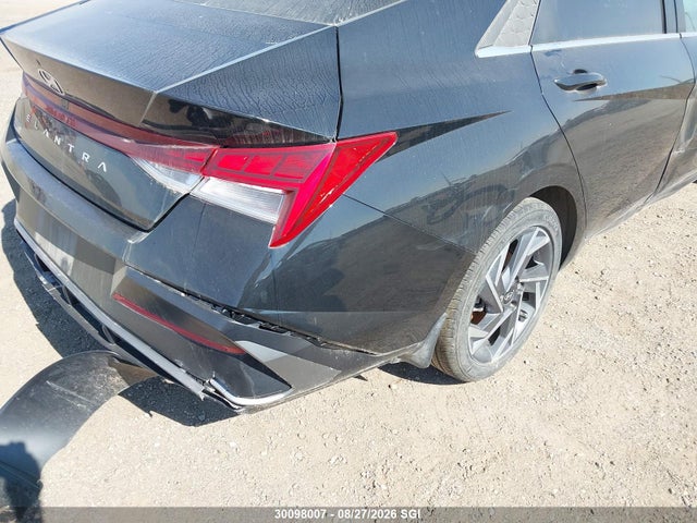 KMHLN4DG9SU953942 Hyundai Elantra Luxury