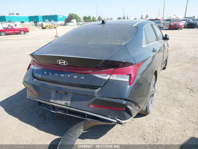 KMHLN4DG9SU953942 Hyundai Elantra Luxury