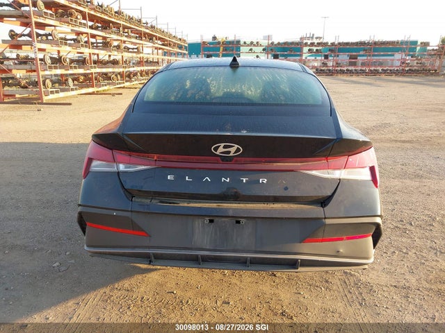 KMHLM4DG7RU735544 Hyundai ELANTRA SEL