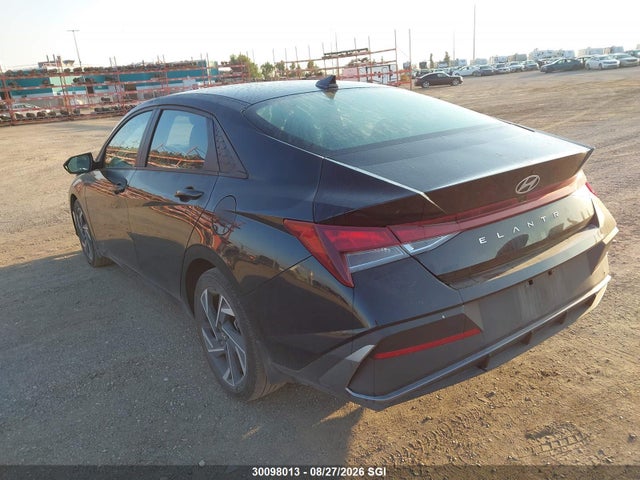 KMHLM4DG7RU735544 Hyundai ELANTRA SEL
