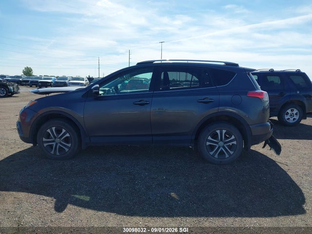 Toyota RAV4 LE 2016 2T3BFREV0GW471975 Image 13