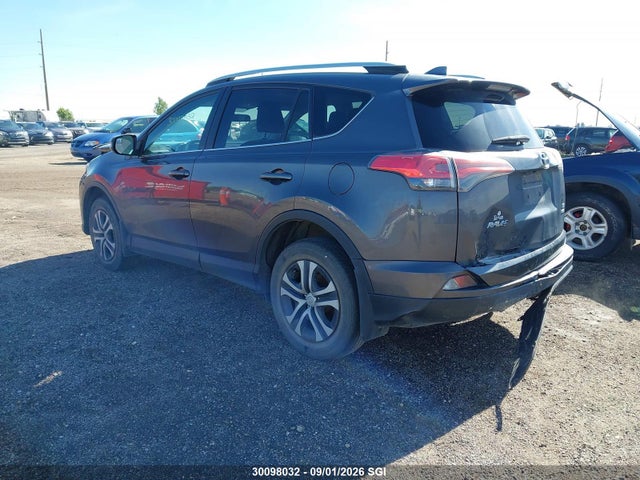 Toyota RAV4 LE 2016 2T3BFREV0GW471975 Image 3