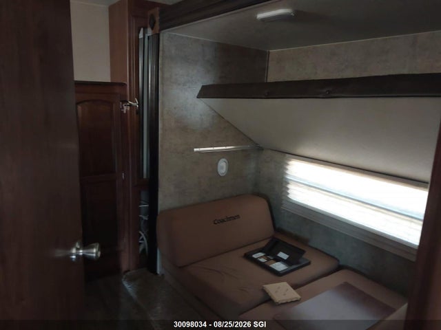 Продажа на аукционе авто 2016 Forest River Inc. Freedom Express, vin: 5ZT2FEXB6GA021885, номер лота: 30098034