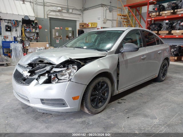 30095182 :رقم المزاد ، 1G1PC5SH9C7406045 vin ، 2012 Chevrolet Cruze Ls مزاد بيع