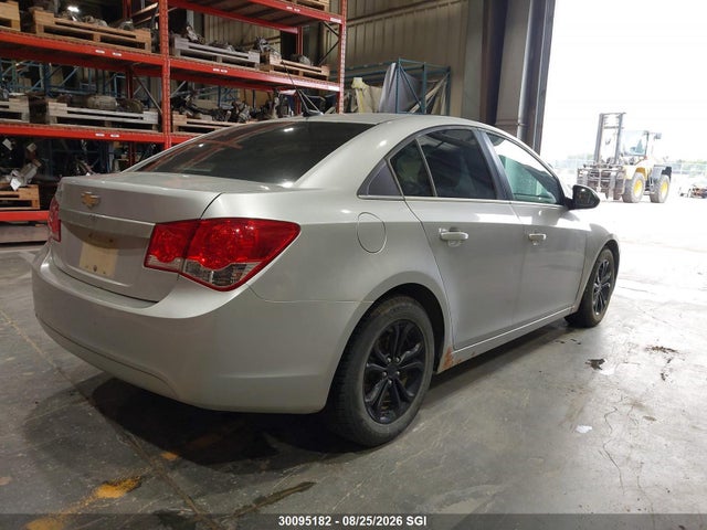30095182 :رقم المزاد ، 1G1PC5SH9C7406045 vin ، 2012 Chevrolet Cruze Ls مزاد بيع
