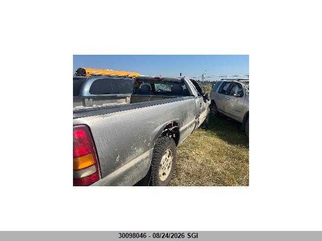 1999 Chevrolet Silverado C1500 მანქანა იყიდება აუქციონზე, vin: 1GCEC14T5XE191855, აუქციონის ნომერი: 30098046