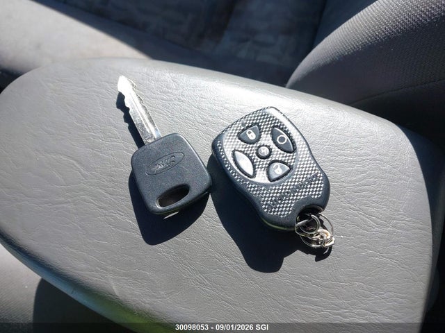 2005 Ford Focus Zxw მანქანა იყიდება აუქციონზე, vin: 1FAFP36N65W100561, აუქციონის ნომერი: 30098053